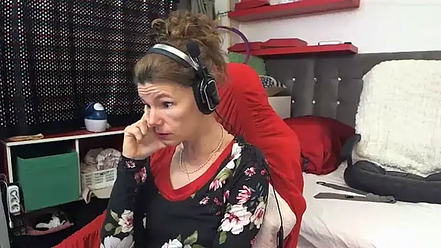 Snapshot of kellyterapy chatting on February 2025 09:32:01 PM kellyterapy online show from February 2025 09:32:01 PM