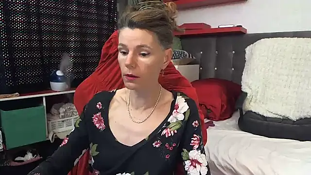 Snapshot of kellyterapy chatting on February 2025 12:37:01 AM kellyterapy online show from February 2025 12:37:01 AM