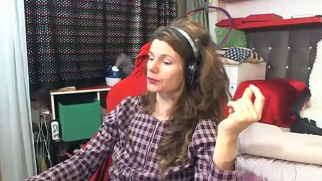 Snapshot of kellyterapy chatting on February 2025 03:26:01 AM kellyterapy online show from February 2025 03:26:01 AM