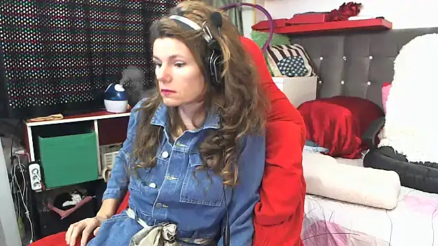 Snapshot of kellyterapy chatting on February 2025 01:58:02 AM kellyterapy online show from February 2025 01:58:02 AM