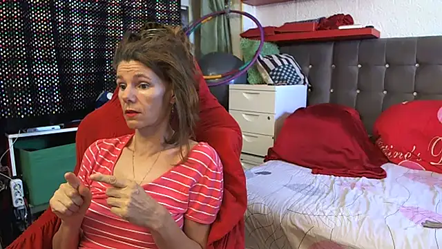 Snapshot of kellyterapy chatting on February 2025 09:24:02 AM kellyterapy online show from February 2025 09:24:02 AM