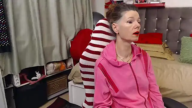 Snapshot of kellyterapy chatting on November 2025 06:09:02 PM kellyterapy online show from November 2025 06:09:02 PM