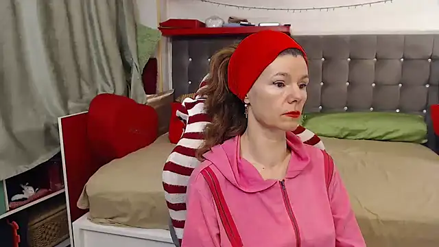 Snapshot of kellyterapy chatting on December 2025 11:10:01 PM kellyterapy online show from December 2025 11:10:01 PM