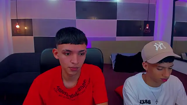 Juan Nd Steven online show from December 2024 10:45:01 PM