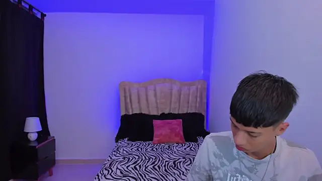 Juan Nd Steven online show from September 2025 04:23:01 AM