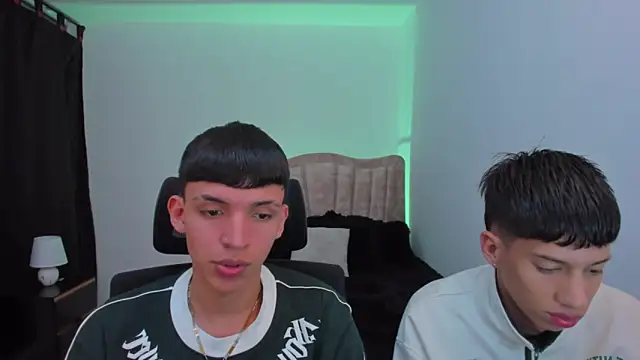 Juan Nd Steven online show from September 2025 03:28:01 AM