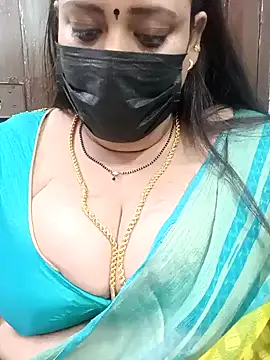 Snapshot of ashikaa_r chatting on January 2025 05:07:02 PM ashikaa r online show from January 2025 05:07:02 PM