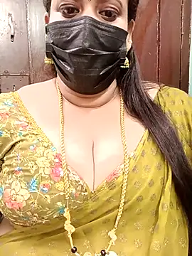 Snapshot of ashikaa_r chatting on March 2025 05:03:02 PM ashikaa r online show from March 2025 05:03:02 PM