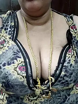 Snapshot of ashikaa_r chatting on March 2025 09:35:01 PM ashikaa r online show from March 2025 09:35:01 PM