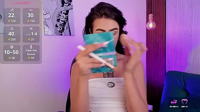 miah connor online show from October 2025 08:40:02 PM