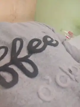 Alonsomadeira online show from February 2026 03:59:02 AM