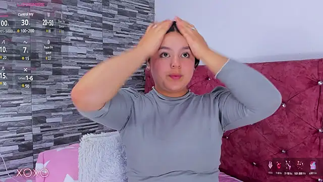 skyhotgirll online show from March 2025 06:29:01 PM