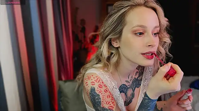 aviva faith online show from December 2025 09:01:01 PM