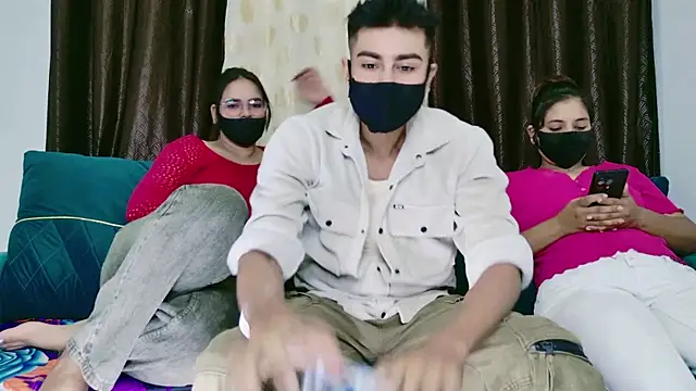 Snapshot of RupaliDixit chatting on October 2025 05:09:01 PM RupaliDixit online show from October 2025 05:09:01 PM