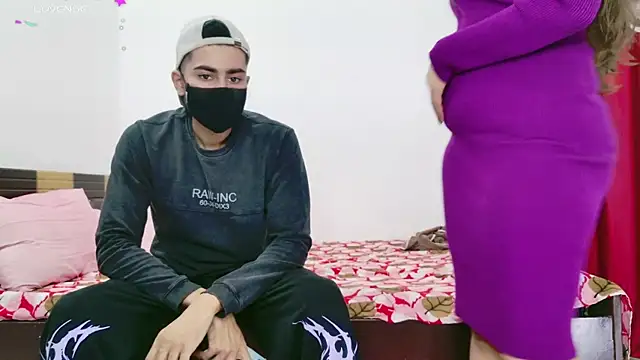 Snapshot of RupaliDixit chatting on October 2025 05:59:01 PM RupaliDixit online show from October 2025 05:59:01 PM