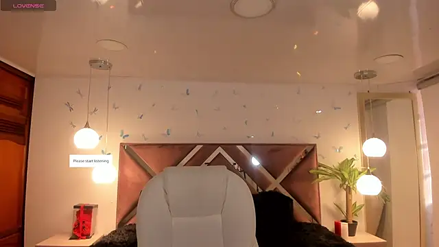  Antonnela  online show from September 2025 01:34:02 PM