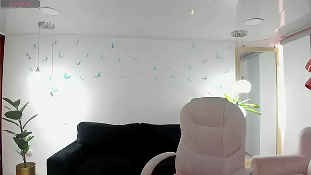  Antonnela  online show from February 2026 02:45:01 PM