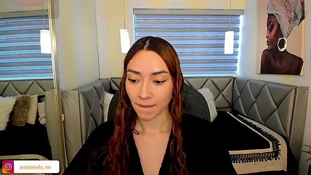 Snapshot of _Antonnela_ chatting on May 2026 03:29:02 PM Antonnela online show from May 2026 03:29:02 PM