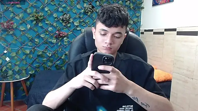 Waturox online show from January 2025 07:21:01 PM