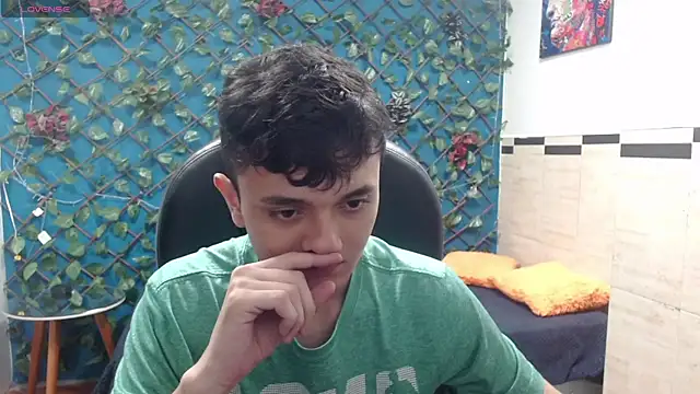 Waturox online show from January 2025 07:05:01 PM