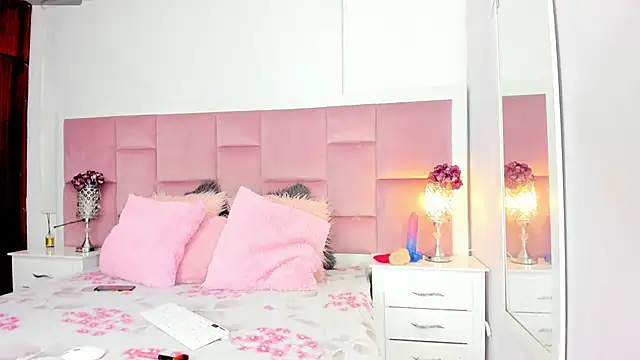 DaphneLloyd online show from January 2025 08:29:01 PM