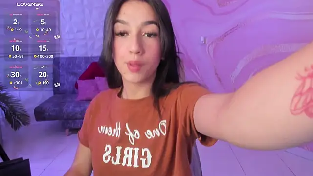 SaraaMills online show from January 2025 07:38:02 PM