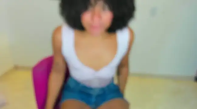 Snapshot of naomiwildburn chatting on March 2025 12:44:02 PM naomiwildburn online show from March 2025 12:44:02 PM