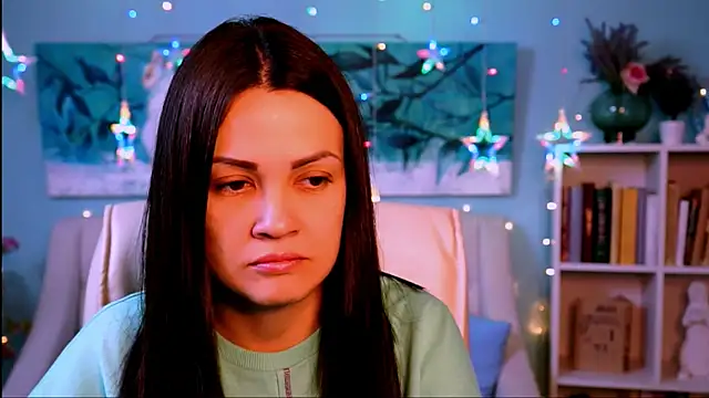 KarolinaRobinson online show from December 2024 12:03:01 PM