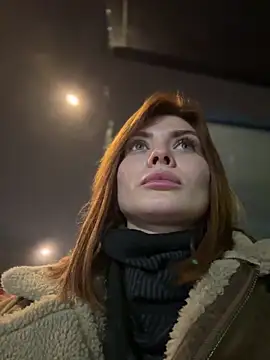 Snapshot of Accole chatting on December 2024 05:30:01 PM Accole online show from December 2024 05:30:01 PM