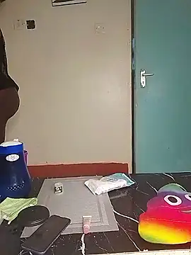 melaninebony1 online show from April 2026 07:11:02 PM