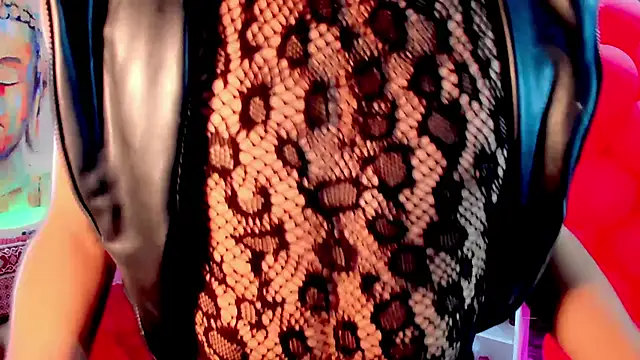 Snapshot of the-horus-girl chatting on February 2025 03:56:02 AM the-horus-girl online show from February 2025 03:56:02 AM