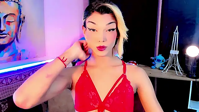 Snapshot of the-horus-girl chatting on March 2025 04:32:01 AM the-horus-girl online show from March 2025 04:32:01 AM