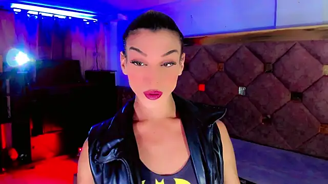 Snapshot of the-horus-girl chatting on September 2025 07:02:02 AM the-horus-girl online show from September 2025 07:02:02 AM