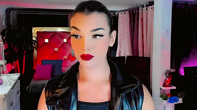 Snapshot of the-horus-girl chatting on November 2025 07:32:02 PM the-horus-girl online show from November 2025 07:32:02 PM