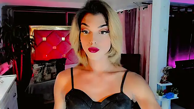 Snapshot of the-horus-girl chatting on November 2025 07:58:01 PM the-horus-girl online show from November 2025 07:58:01 PM