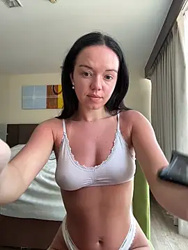 Snapshot of Vanesskaa chatting on February 2025 06:21:02 AM Vanesskaa online show from February 2025 06:21:02 AM