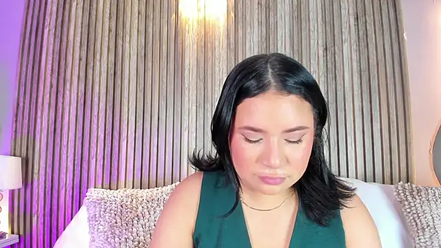 HannaKarson online show from February 2026 11:33:01 AM