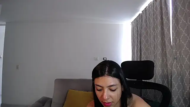 Liissa cute  online show from February 2025 03:15:02 PM