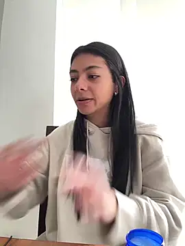 Liissa cute  online show from March 2025 06:54:01 PM