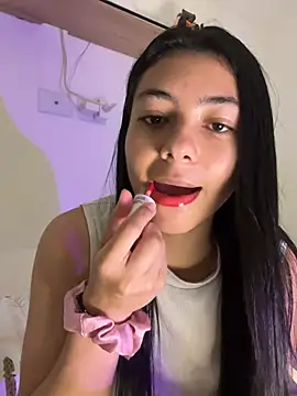 Snapshot of Liissa_cute_ chatting on May 2026 07:55:02 PM Liissa cute online show from May 2026 07:55:02 PM