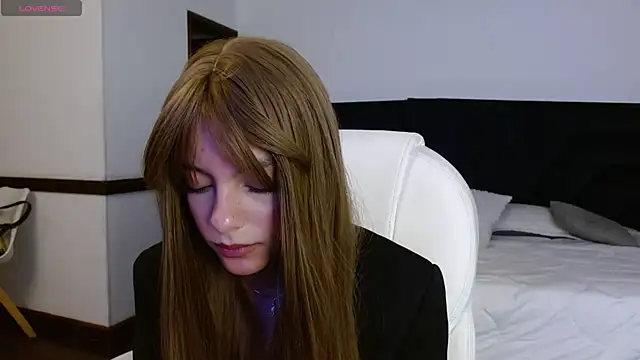 peyton golden1 online show from March 2026 03:43:01 AM