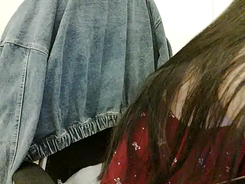 Yin-girl online show from October 2025 07:01:02 PM