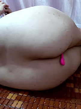 Snapshot of _Mira_69_ chatting on February 2026 05:20:02 PM Mira 69 online show from February 2026 05:20:02 PM