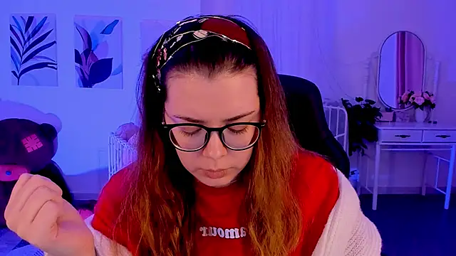 Snapshot of KeytSilvas chatting on December 2024 05:58:01 AM KeytSilvas online show from December 2024 05:58:01 AM