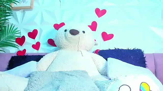 Briyit Doll online show from September 2025 04:57:02 AM