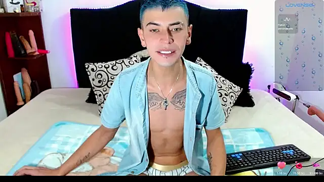 Snapshot of _snopyy_ chatting on October 2025 01:03:02 PM snopyy online show from October 2025 01:03:02 PM