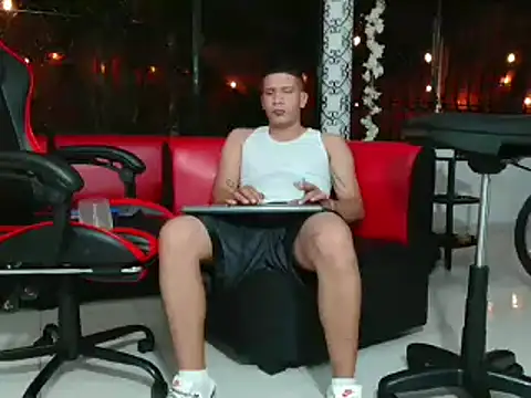 damiam fiery online show from March 2025 04:24:01 AM