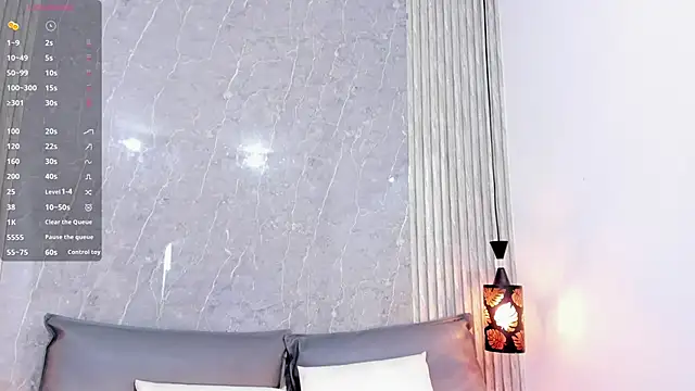 Snapshot of Sophiee_Velvet chatting on January 2025 11:43:02 AM Sophiee Velvet online show from January 2025 11:43:02 AM