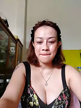 Baby-bigboobs2024 online show from October 2025 08:32:01 AM
