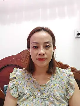 Baby-bigboobs2024 online show from October 2025 01:56:01 PM